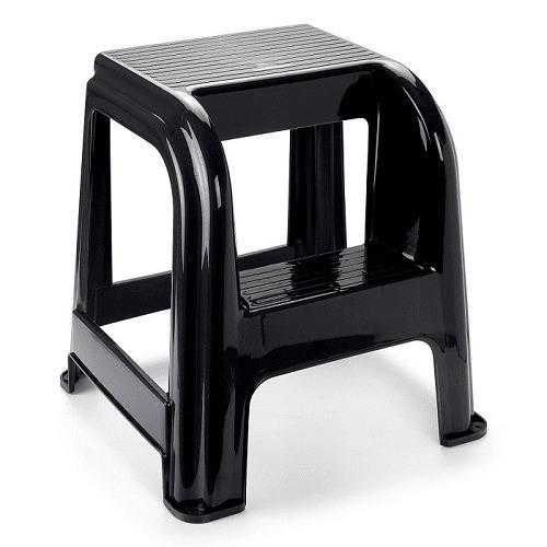 TABURETE DE PLASTICO C/ ESCALON